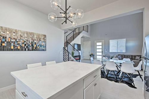 Upscale Phoenix Home With Backyard, Near Golf!