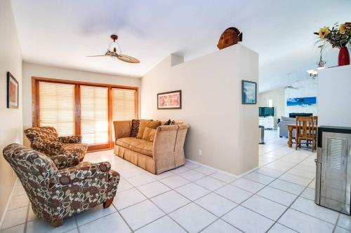 North Phoenix 6 Bdrm W Guest House And Htd Pool