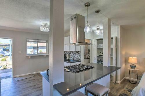 Apartamento Modern Couples Studio Less Than 2 Miles To Downtown!