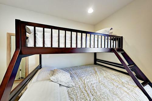 17347 N 20th Home Home