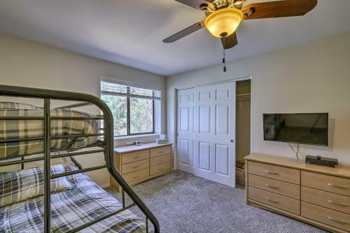 Spacious Pinetop-lakeside Home With Hot Tub On 1 Acre