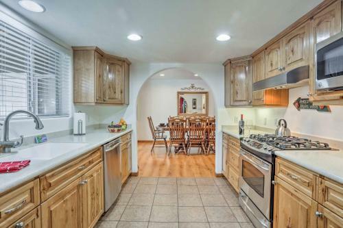 Lakeside Home With Game Room, Yard, Deck And Fireplace!