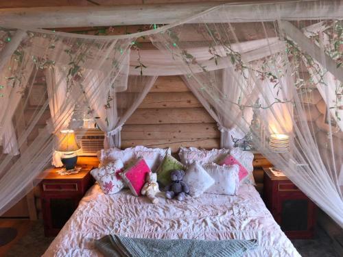Apartamento Chaparral & Country Garden Suite