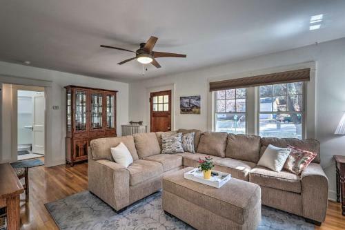 Chic Prescott Cottage With Outdoor Entertaining Area