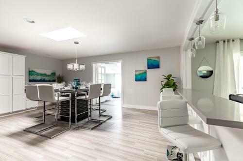 Scottsdale - 8447 E Lewis Avenue