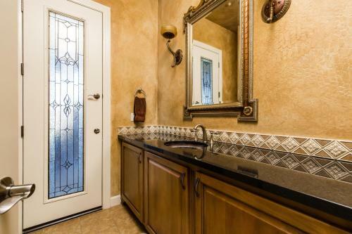 Scottsdale - 8334 E Nightingale Star Dr