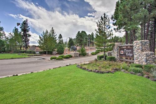 Honeybear Hollow Romantic Getaway Cabin In Forest!