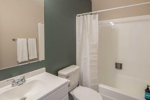 Stylish 3br Townhome In Tempe By Wanderjaunt