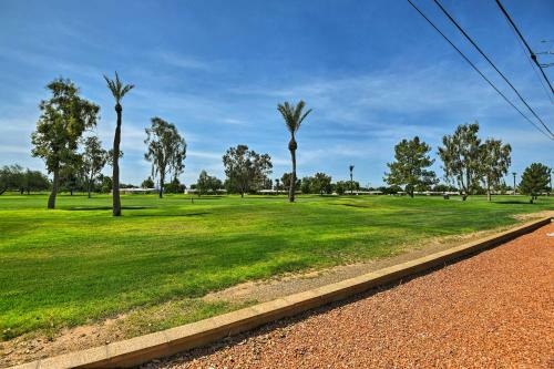 Upscale Sun City Home With Patio On South Golf Course