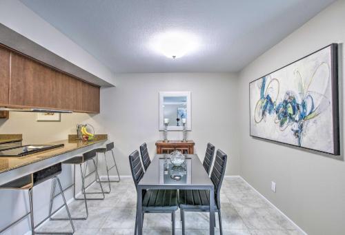 Remodeled Tempe Apt With Shared Pool About 4 Miles To Asu