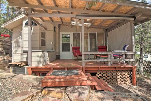 Show Low Retreat With Deck, 13 Mi To Hon-dah!