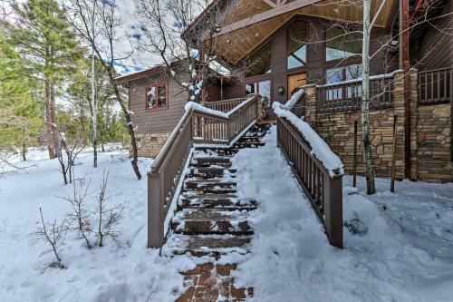 Show Low Luxury Cabin With Forest Views And Fire Pit!