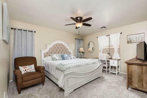 Farmhouse Surprise - 3 Bedroom By Casago