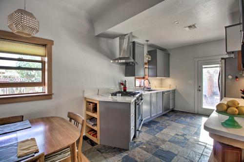 Unique And Historic Abode Explore Downtown Tucson!