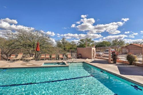 Tucson Area House With Pool Access And Mountain Views!