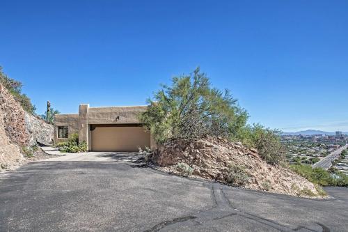 Scenic Luxury Villa With Spa In Downtown Tucson!
