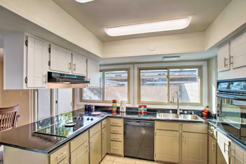 Tranquil Tempe Townhome With Pool - 5 Mi To Asu!