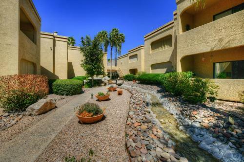 Foothills Getaway