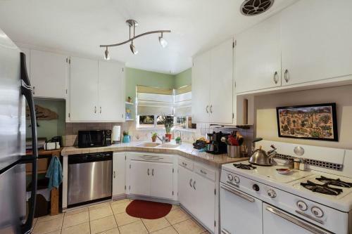 Cactus Garden Cottage 2br By Casago