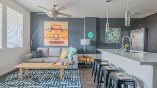 Wanderjaunt - Tempe Luxury Apartments