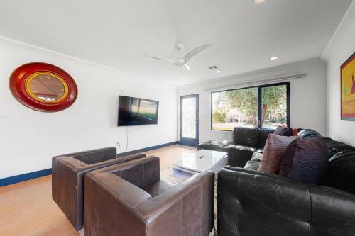 Tempe Time - Main House