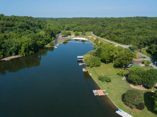 Ozark Mountain Lakehouse