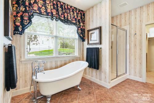 Ozark Mountain Lakehouse