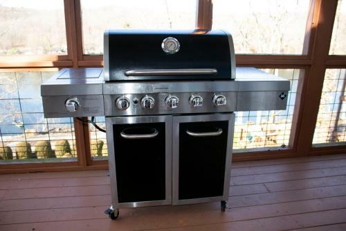 Ozark Mountain Lakehouse