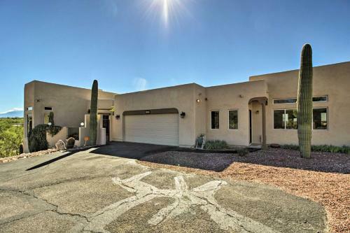 Updated Tucson Home With Panoramic Mtn Views And Pool!
