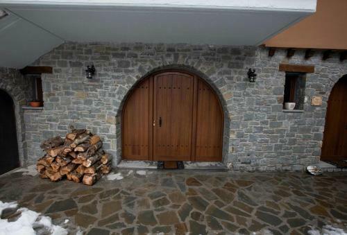 Hostal To Pandoxeio Tis Rinas