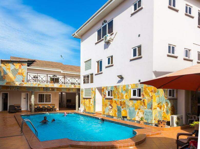 Midindi Hotel