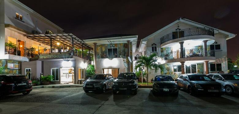 Midindi Hotel