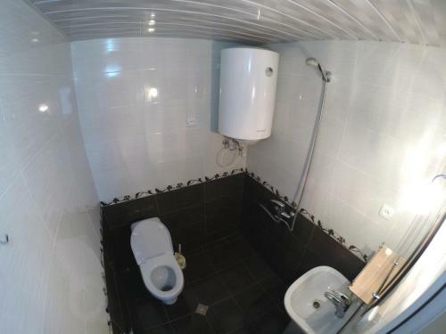 Hostal Guesthouse Lenjeri