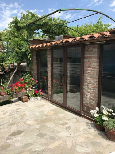 Hostal Milorava's Guest House