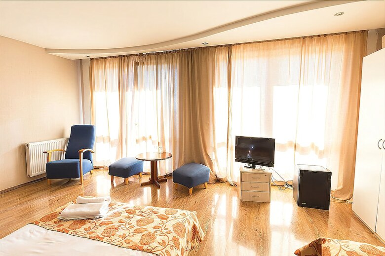Alazani Valley Hotel
