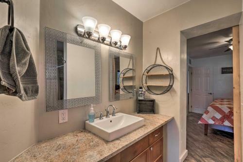 Ranch-style Home With Fire Pit Less Than 1 Mi To U Of A