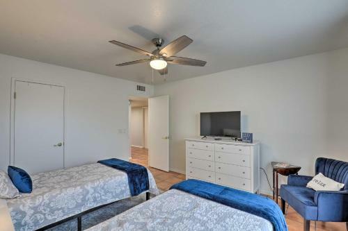 Tucson Townhome With Private Patio And Mtn Views!