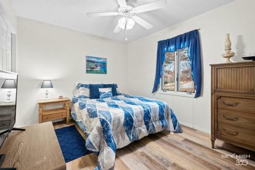 Blue Door Cottage At Scotsdale