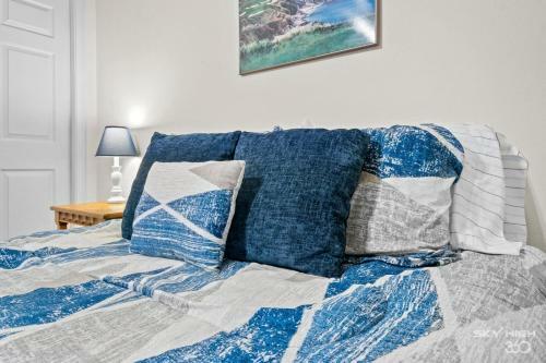 Blue Door Cottage At Scotsdale