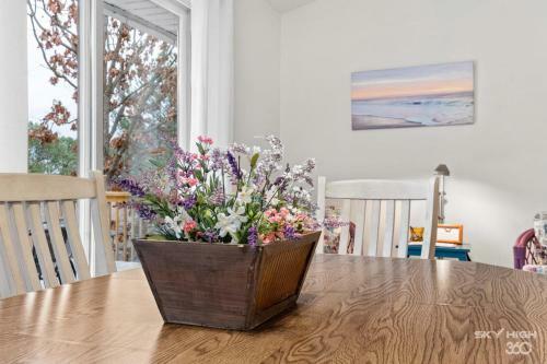 Blue Door Cottage At Scotsdale