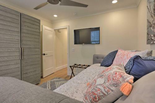 Completely Remodeled Retreat Less Than 1 Mile To Dwtn