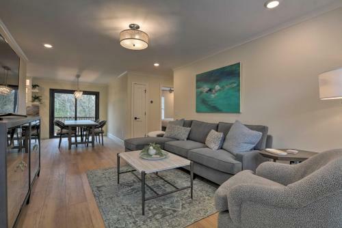 Completely Remodeled Retreat Less Than 1 Mile To Dwtn