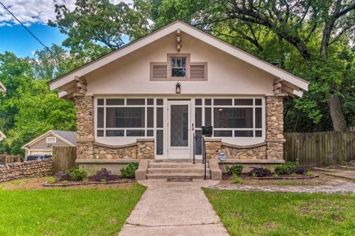Spacious And Updated 1920s Hsnp Craftsmen Home