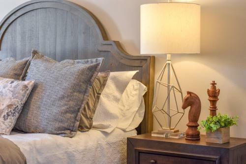 W?ight Pl?ce 2 Min Walk 2 Dickson & Dt ?ooftop Patio!