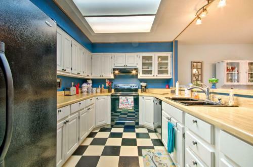 River Owl Townhome On South Fork River!