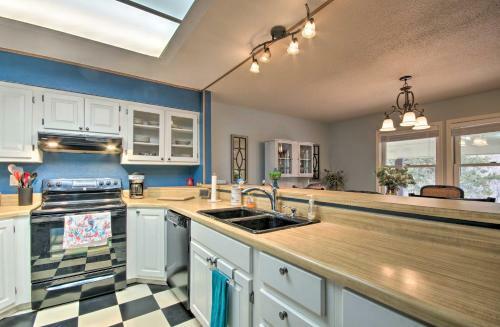 River Owl Townhome On South Fork River!