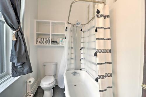 Apartamento Spacious Downtown Condo - 1 Block To Bathhouse Row