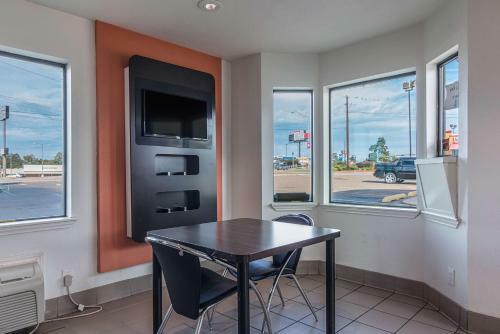 Hotel Motel 6-texarkana, Ar