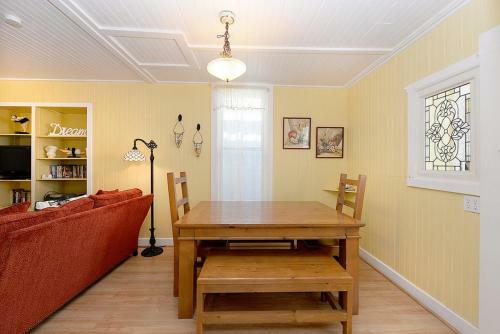 Location Location Homes By Catalina Vacations