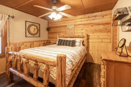 Curly Cabin - 1964 By Big Bear Vacations